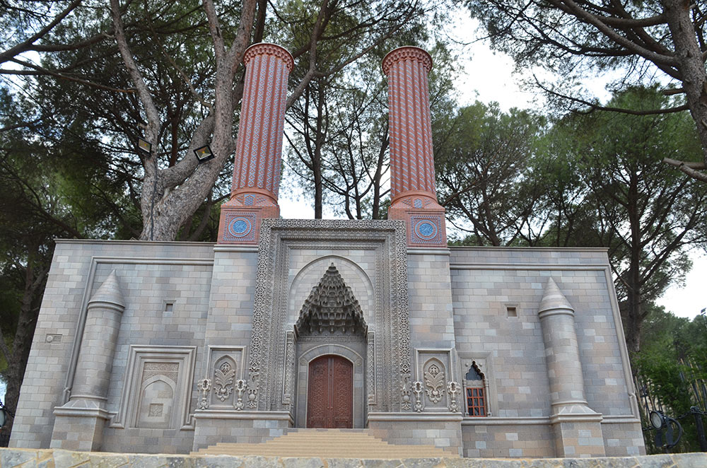 Erzurum Çifte Minareli Medrese