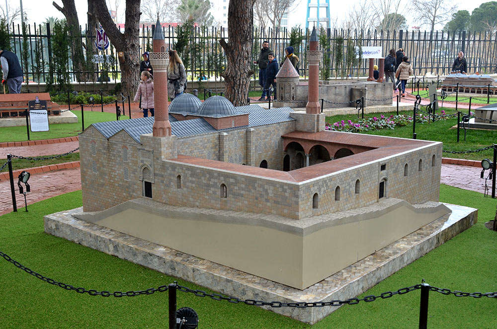Selçuk İsabey Camii Minyatür Maketi