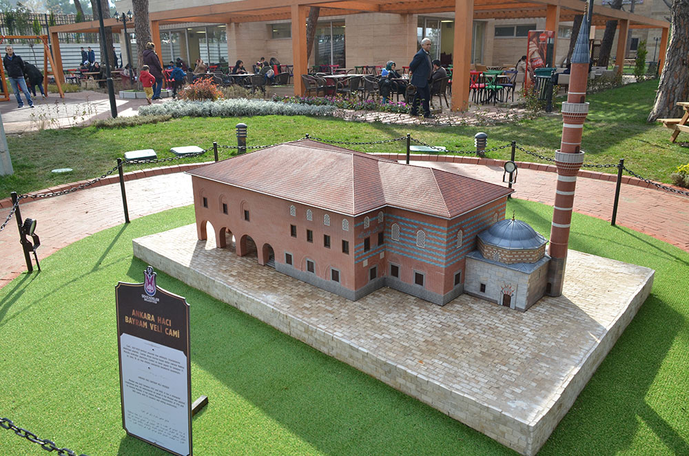 Ankara Hacı Bayram Veli Camii Minyatür Maketi